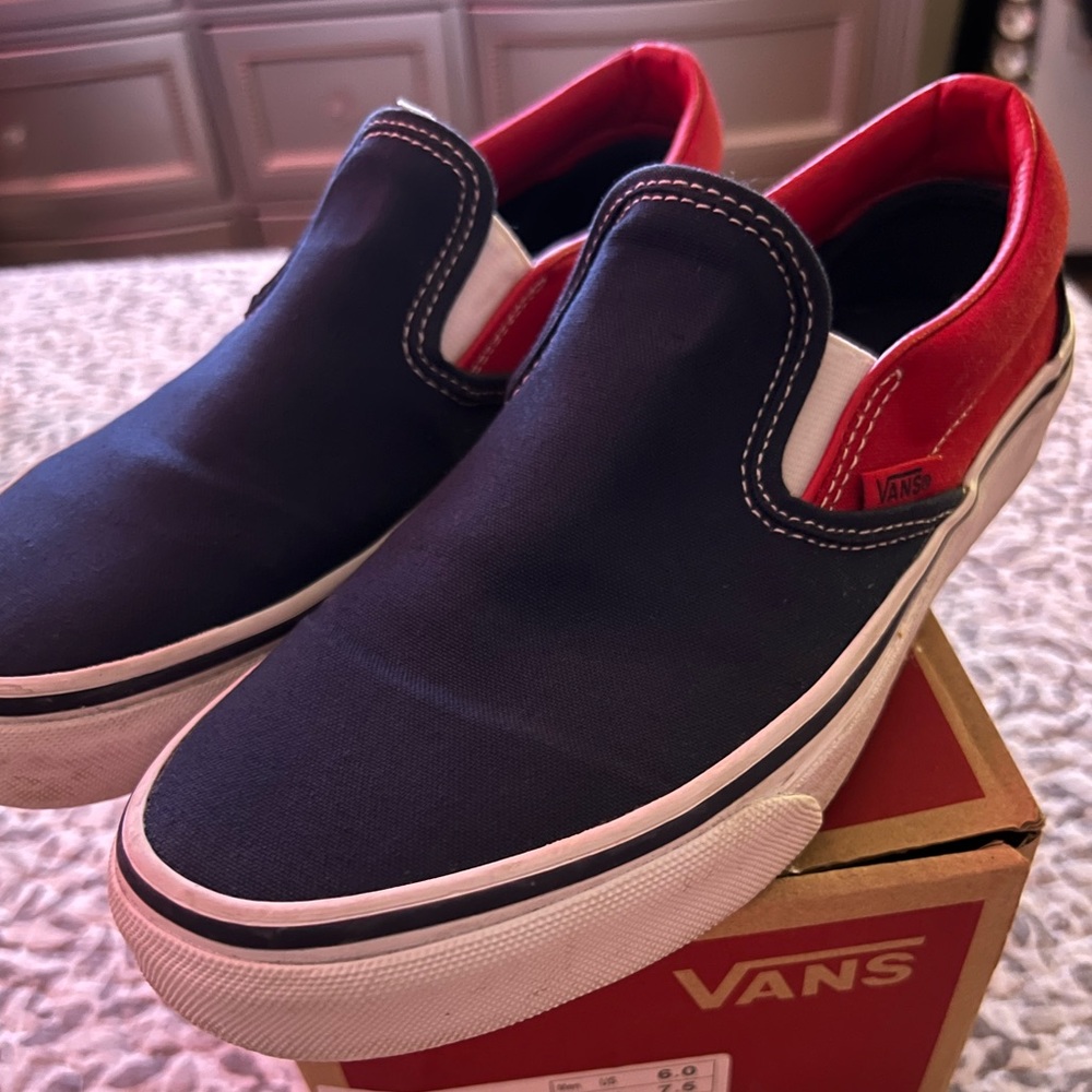 Vans Classic Slip-On Checkerboard Red/Blue Sneakers